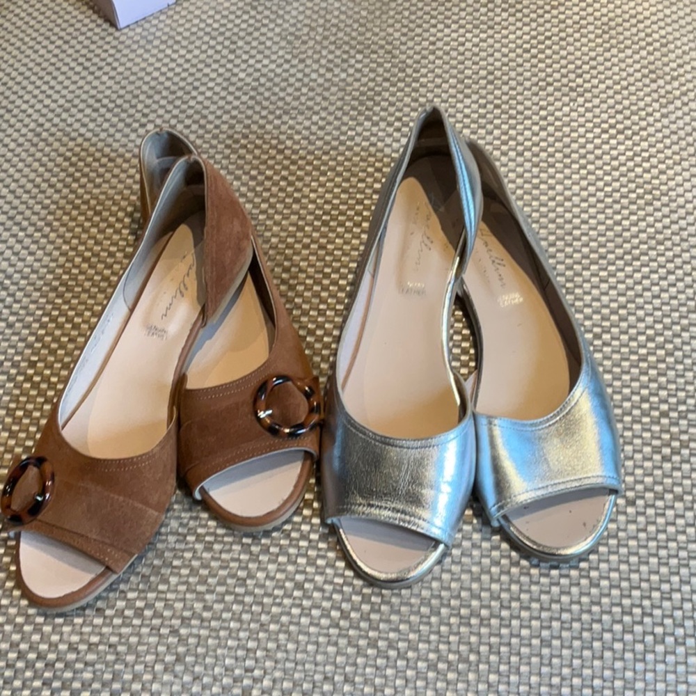 Women's Open-Toe Peep Toe Flats - Brown Suede and Silver Metallic